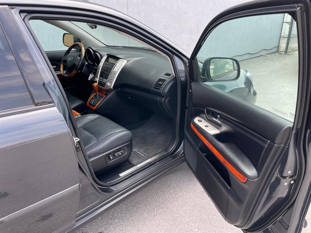 Lexus RX 330  2005