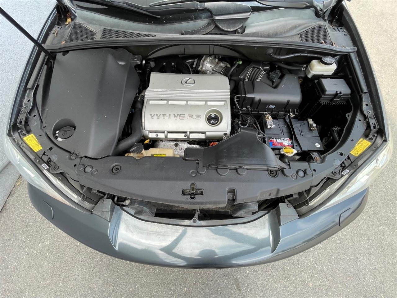 Lexus RX 330  2005