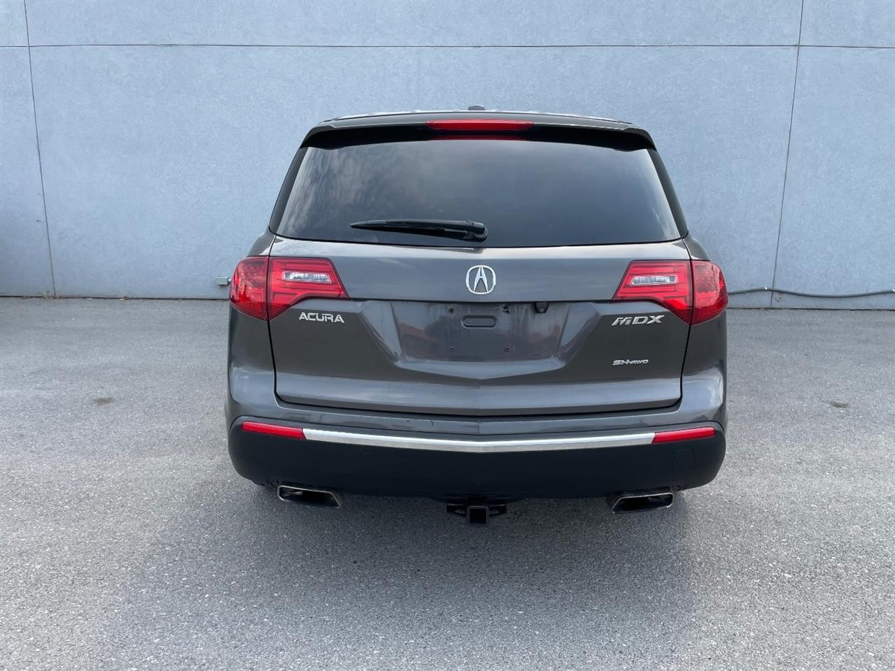 Acura MDX  2011