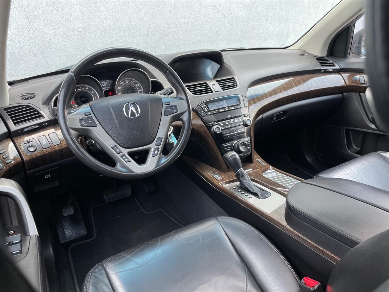 Acura MDX  2011