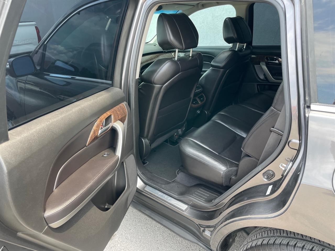 Acura MDX  2011