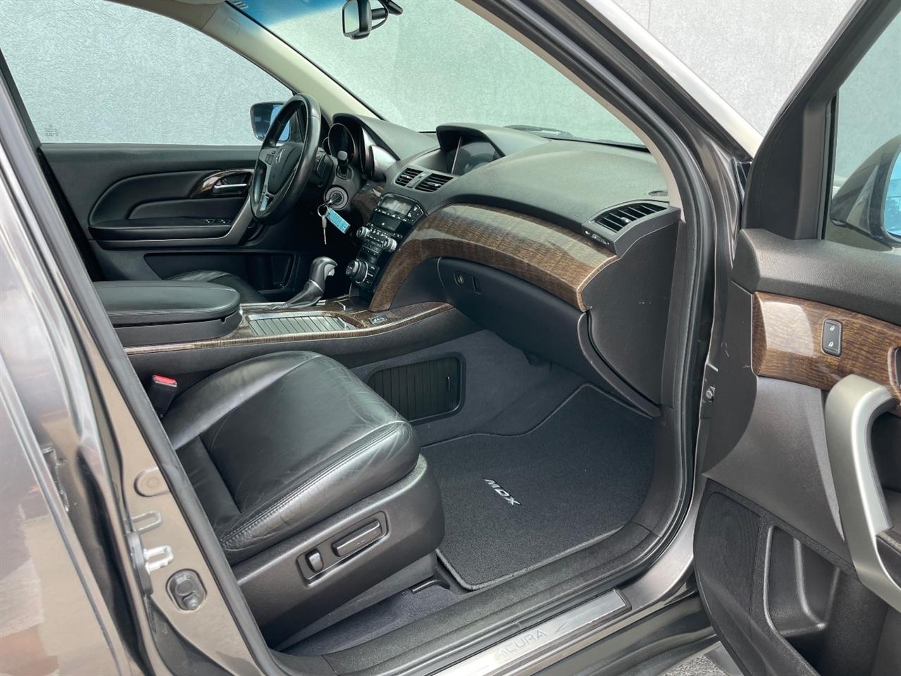 Acura MDX  2011