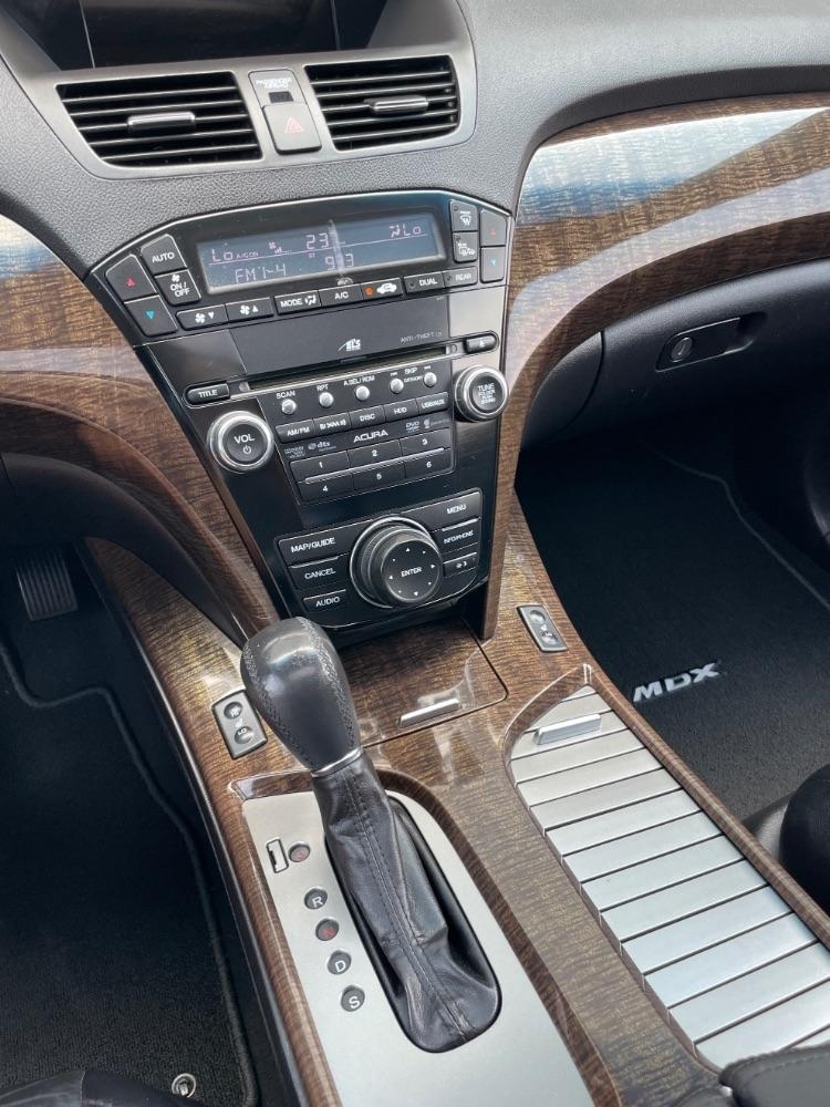 Acura MDX  2011