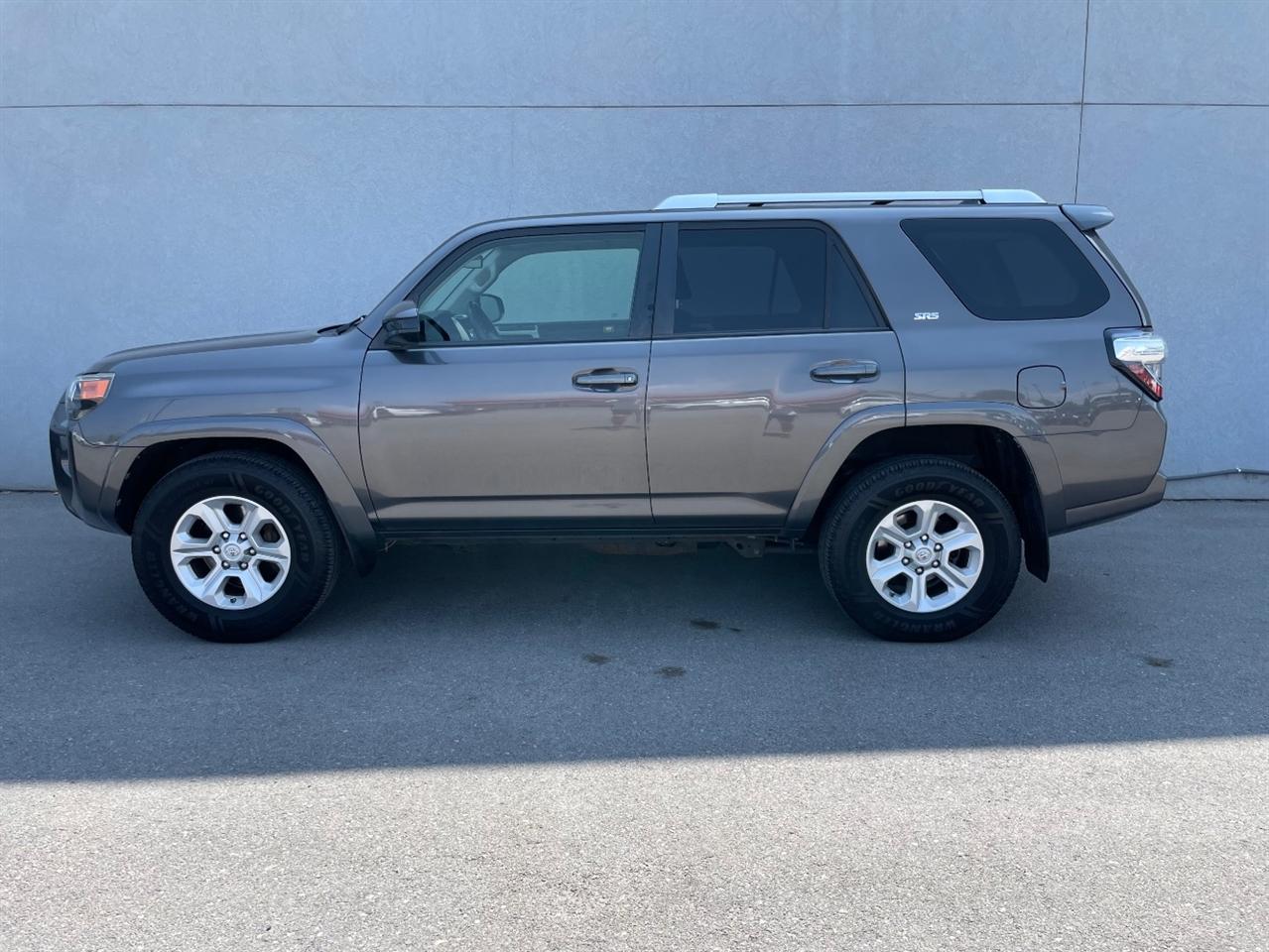 Toyota 4Runner  2015