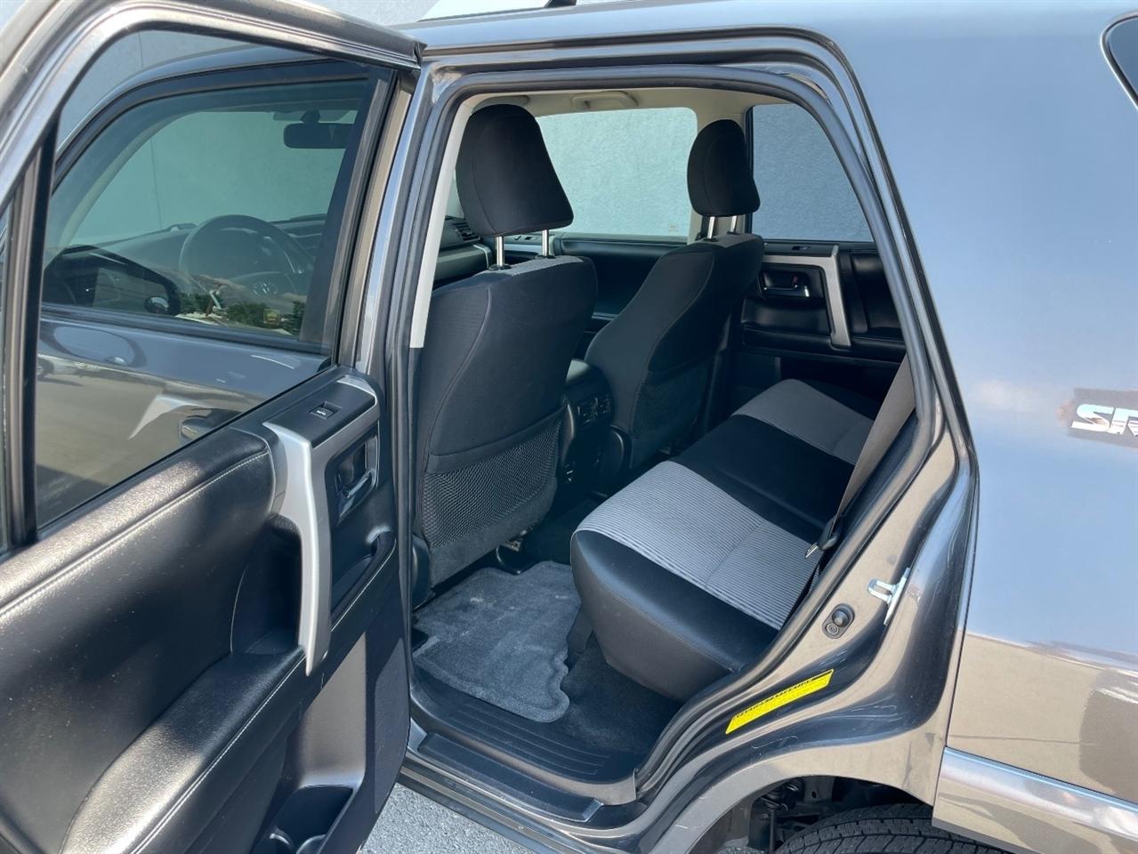 Toyota 4Runner  2015