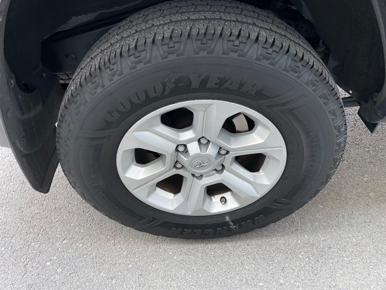 Toyota 4Runner  2015