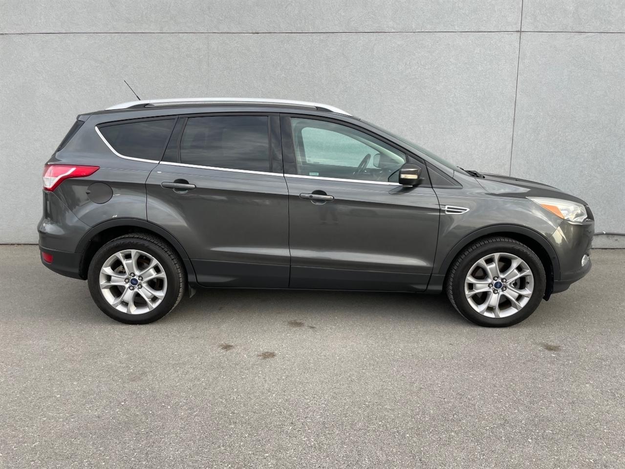Ford Escape  2016