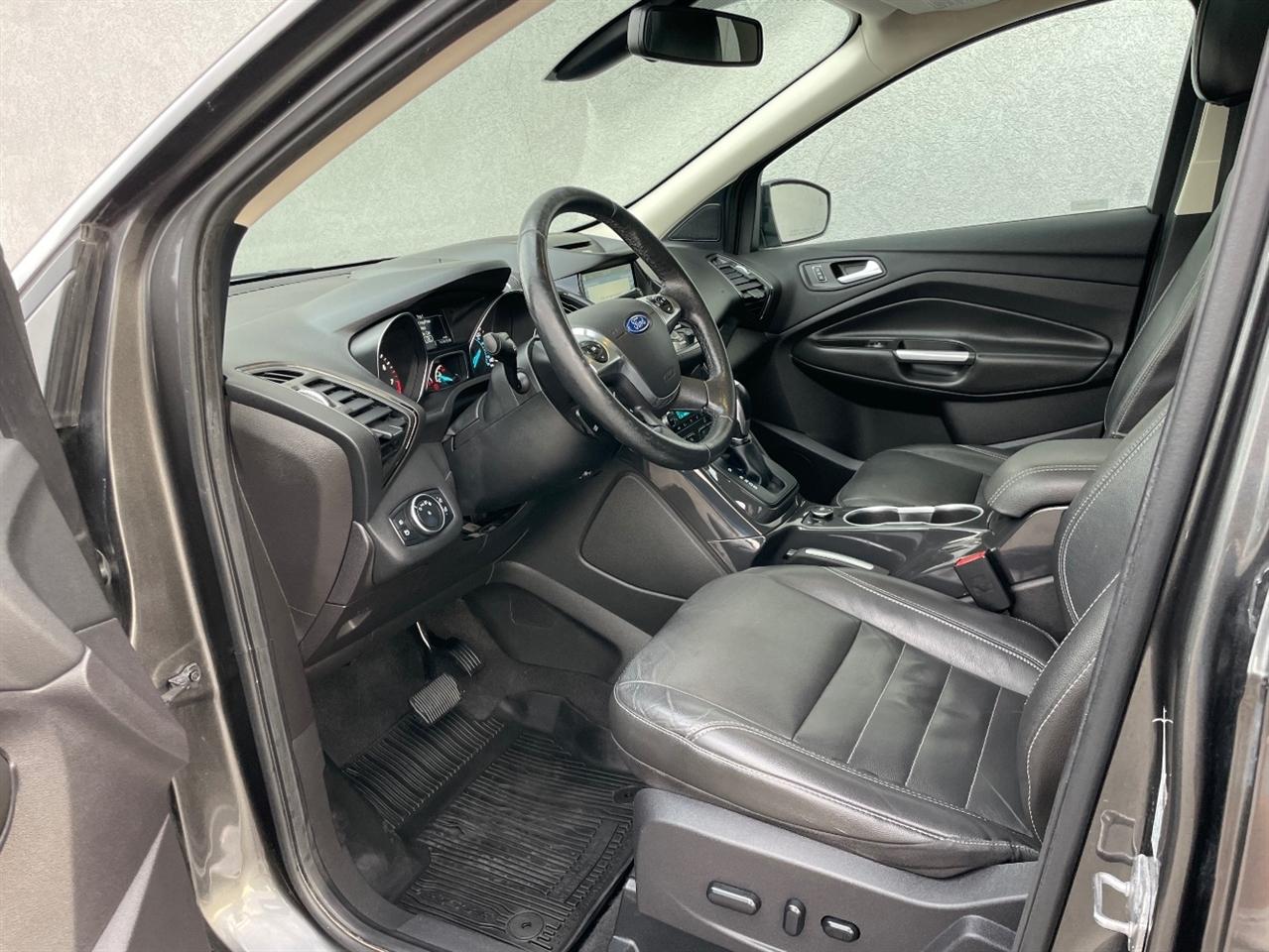 Ford Escape  2016