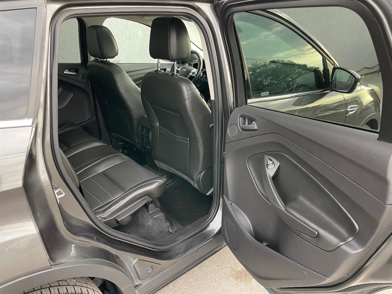 Ford Escape  2016
