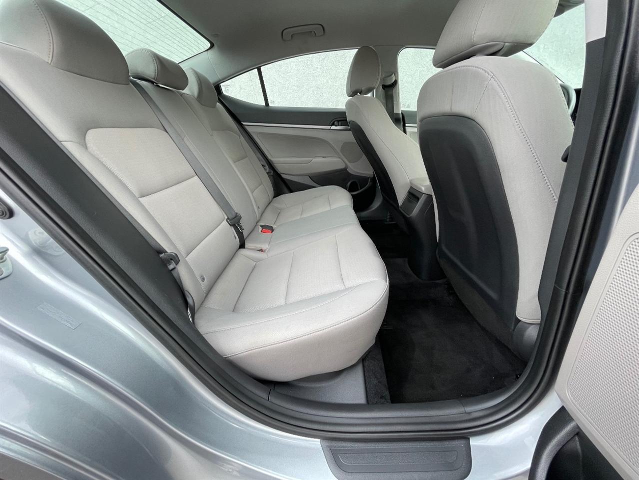 Hyundai Elantra  2017