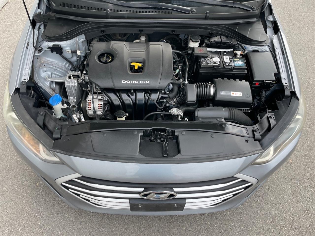 Hyundai Elantra  2017