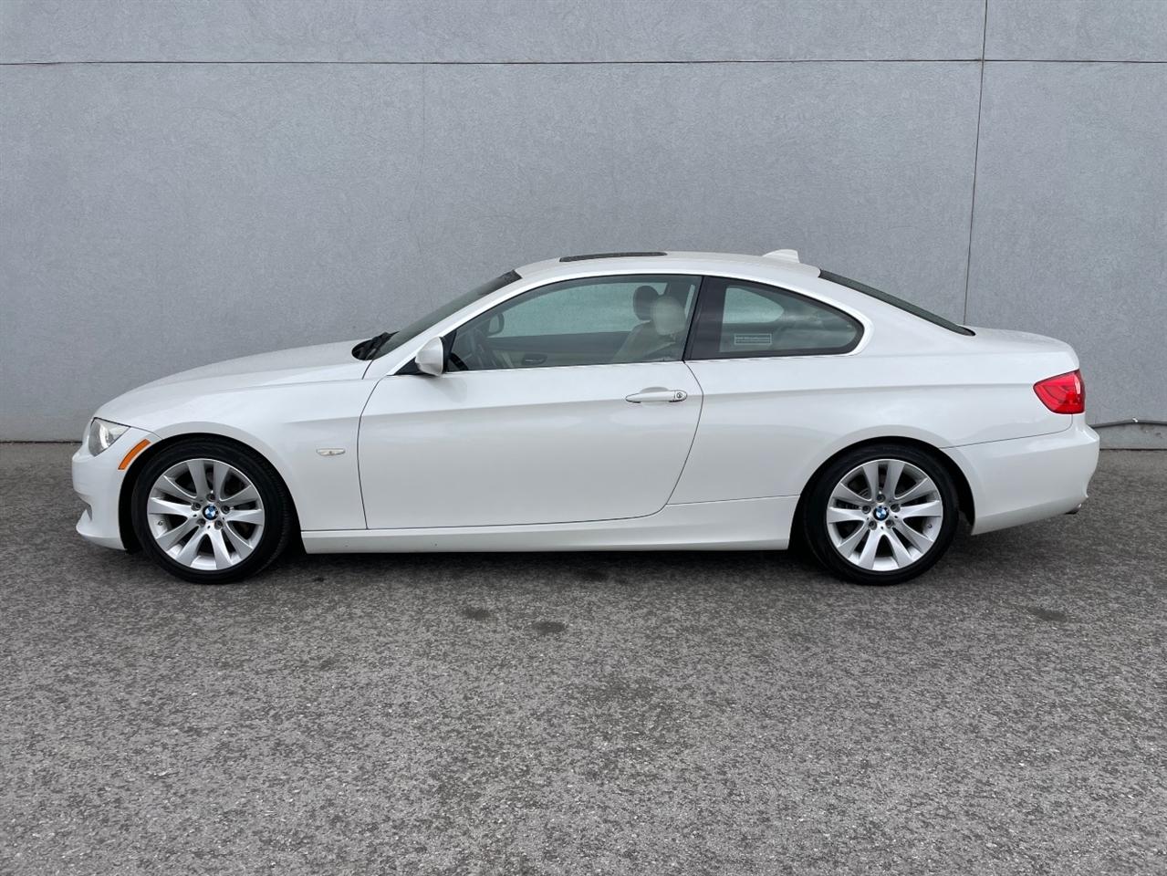 2012 BMW 3 Series 328i
