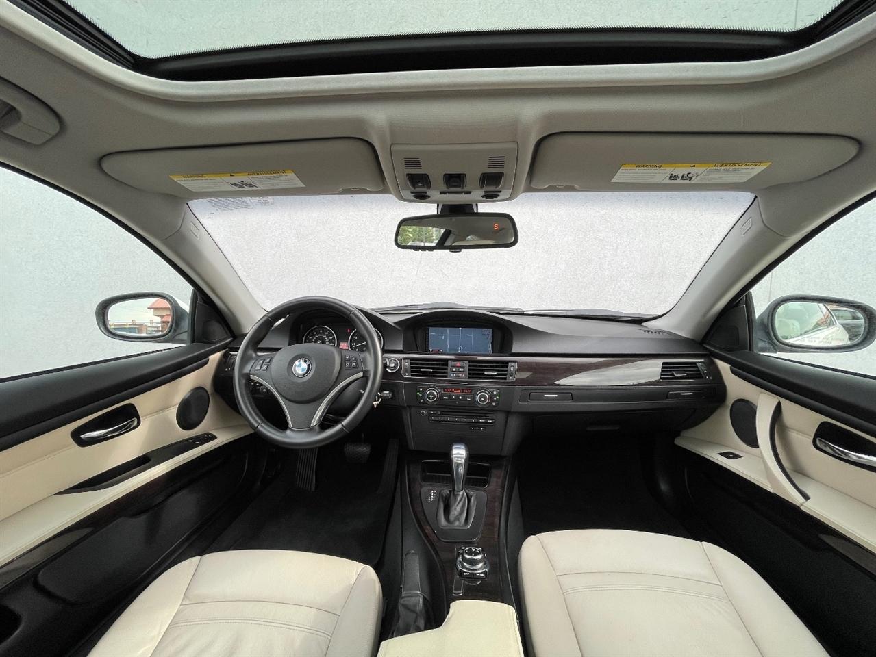 BMW 3 Series  2012