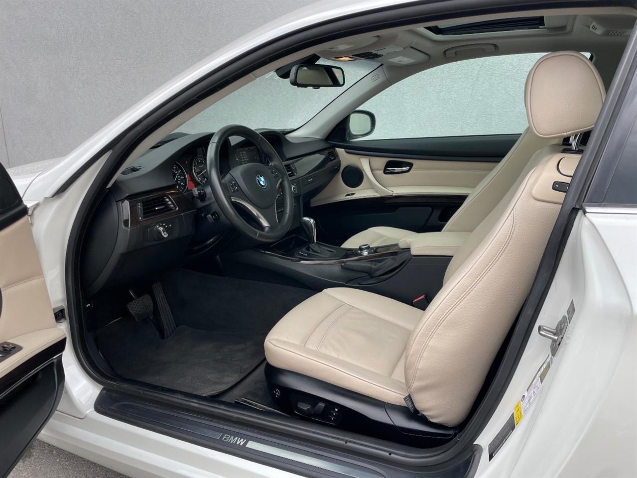 BMW 3 Series  2012
