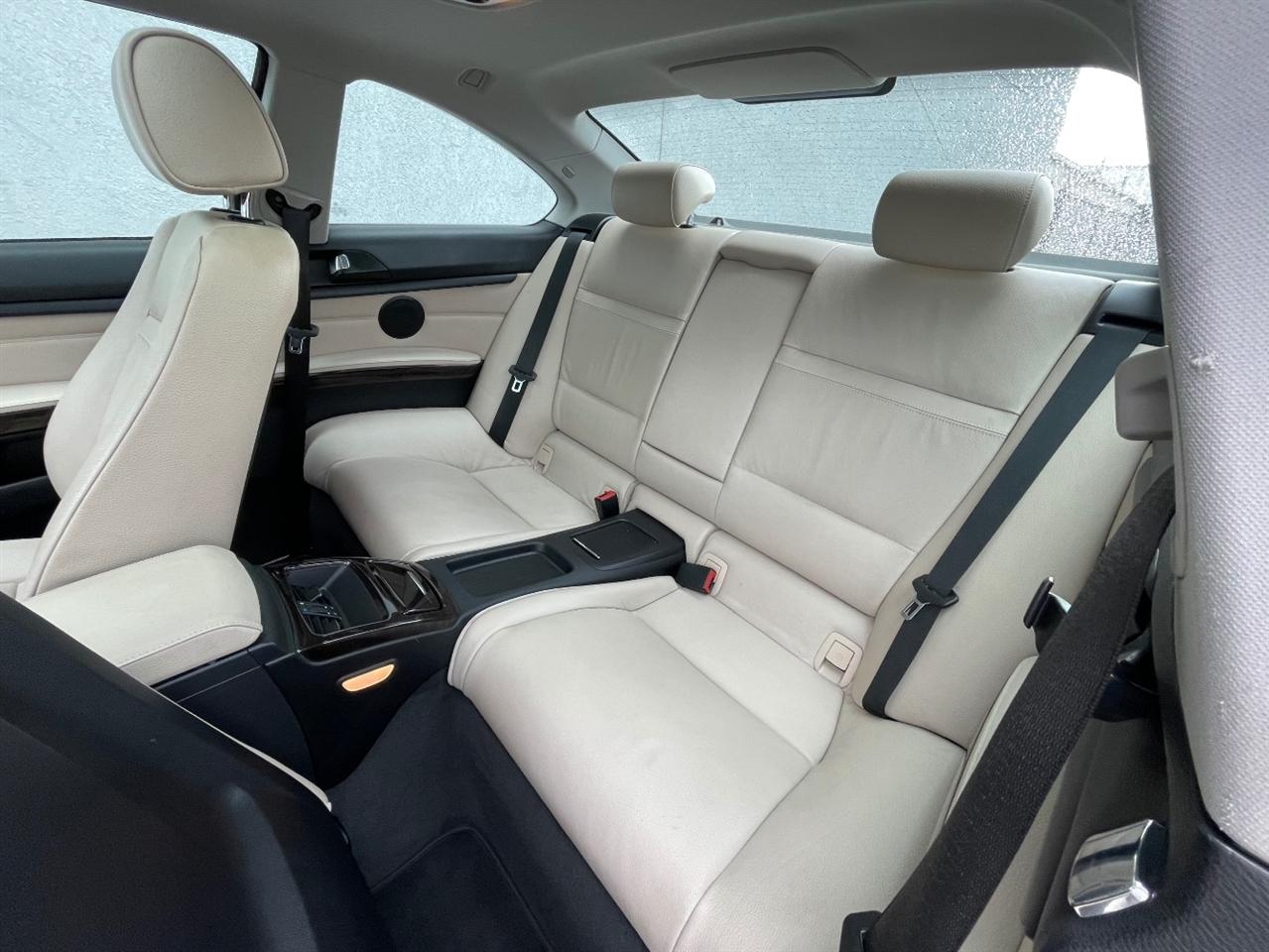 BMW 3 Series  2012