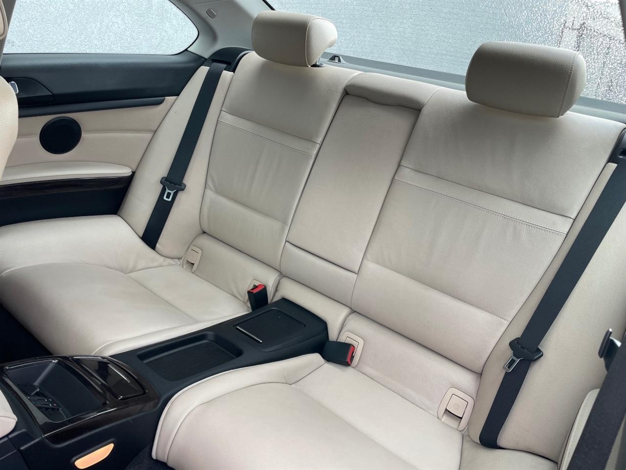 BMW 3 Series  2012