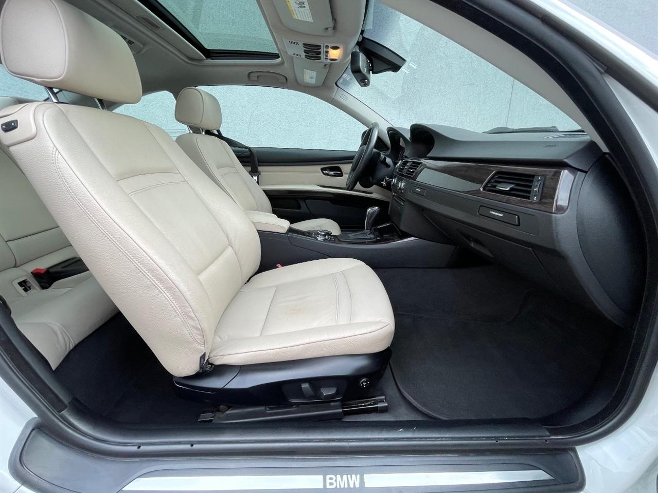 BMW 3 Series  2012