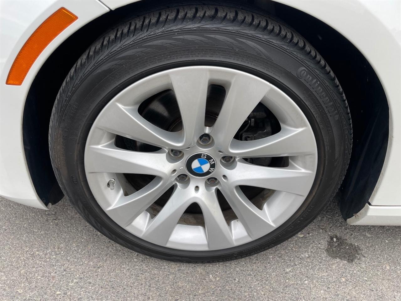 BMW 3 Series  2012