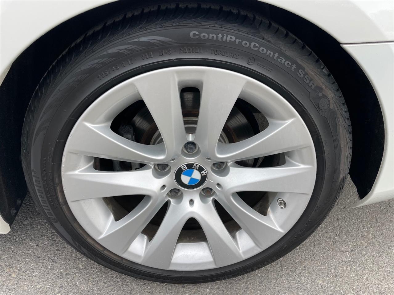 BMW 3 Series  2012