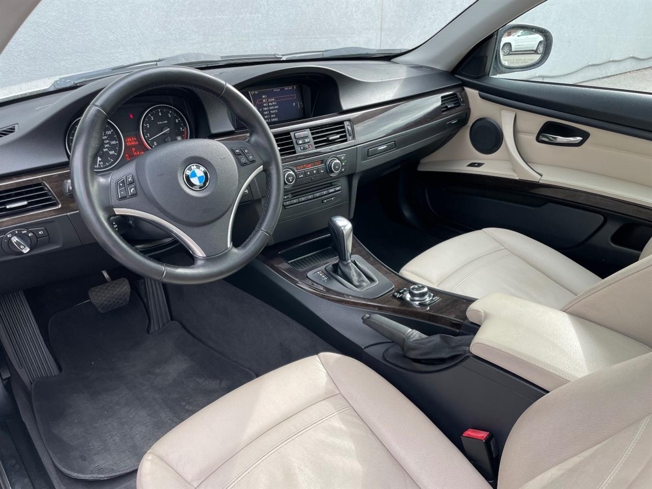 BMW 3 Series  2012