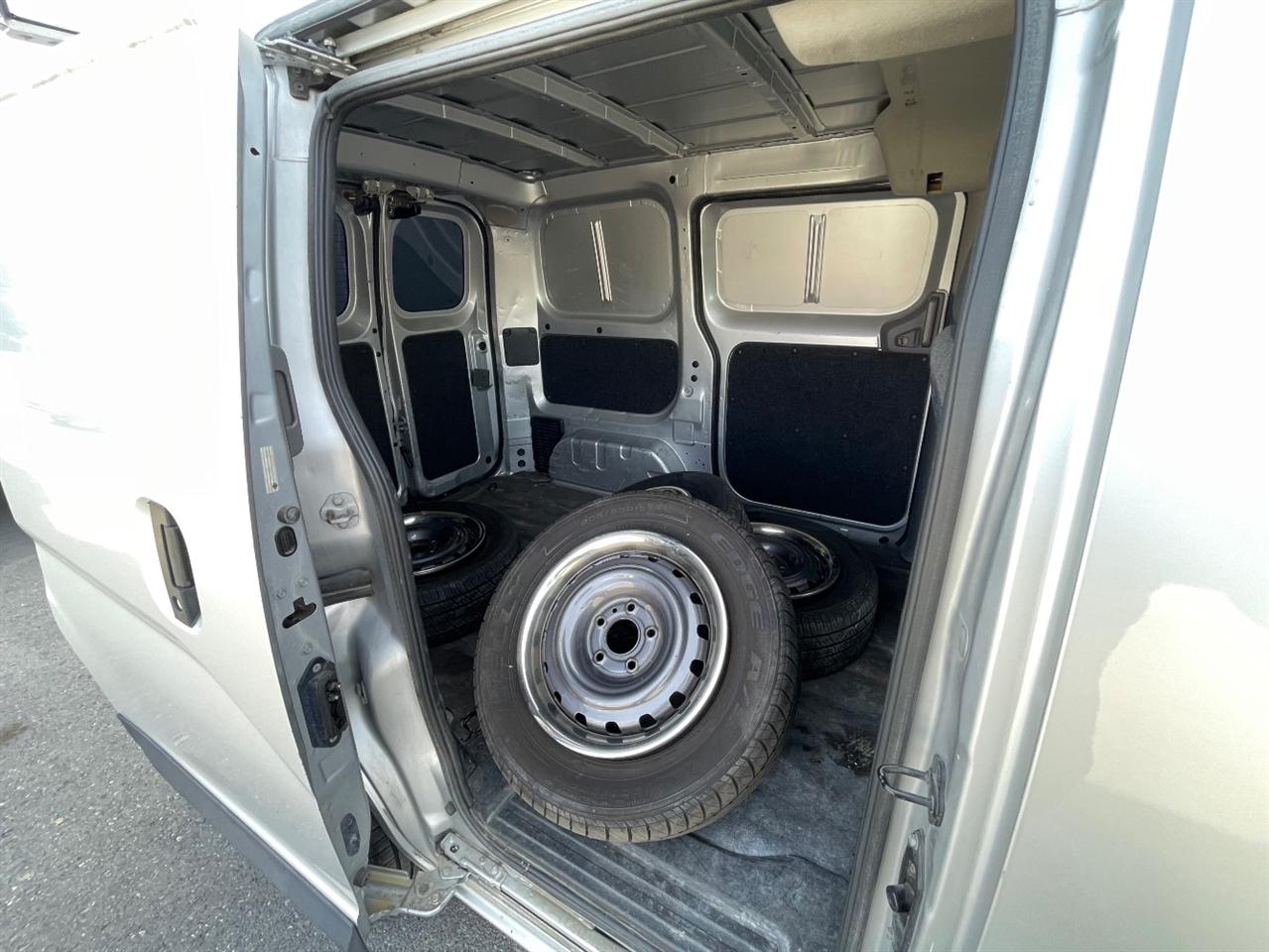 Nissan NV200  2014