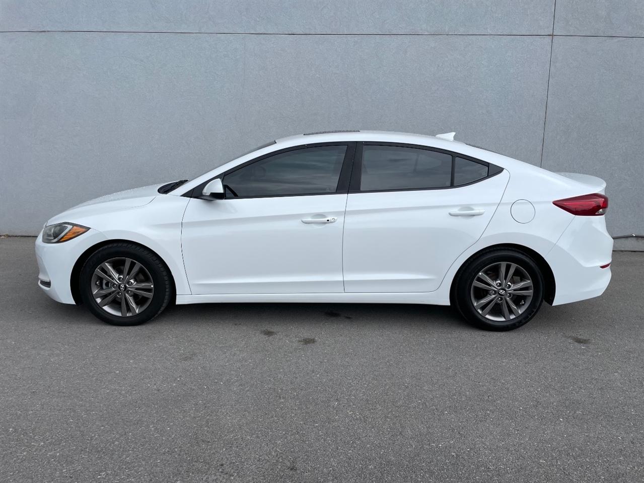 Hyundai Elantra  2017