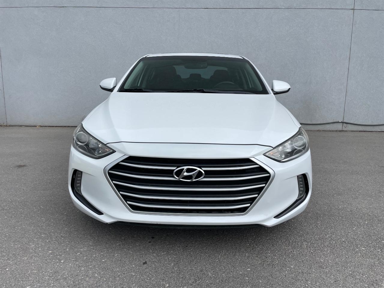 Hyundai Elantra  2017