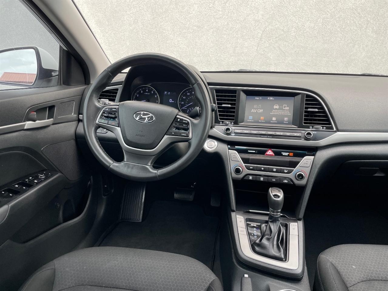 Hyundai Elantra  2017