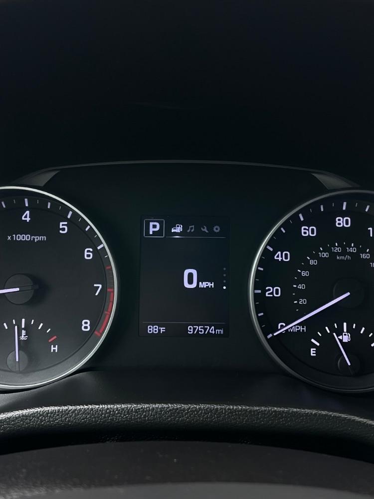 Hyundai Elantra  2017