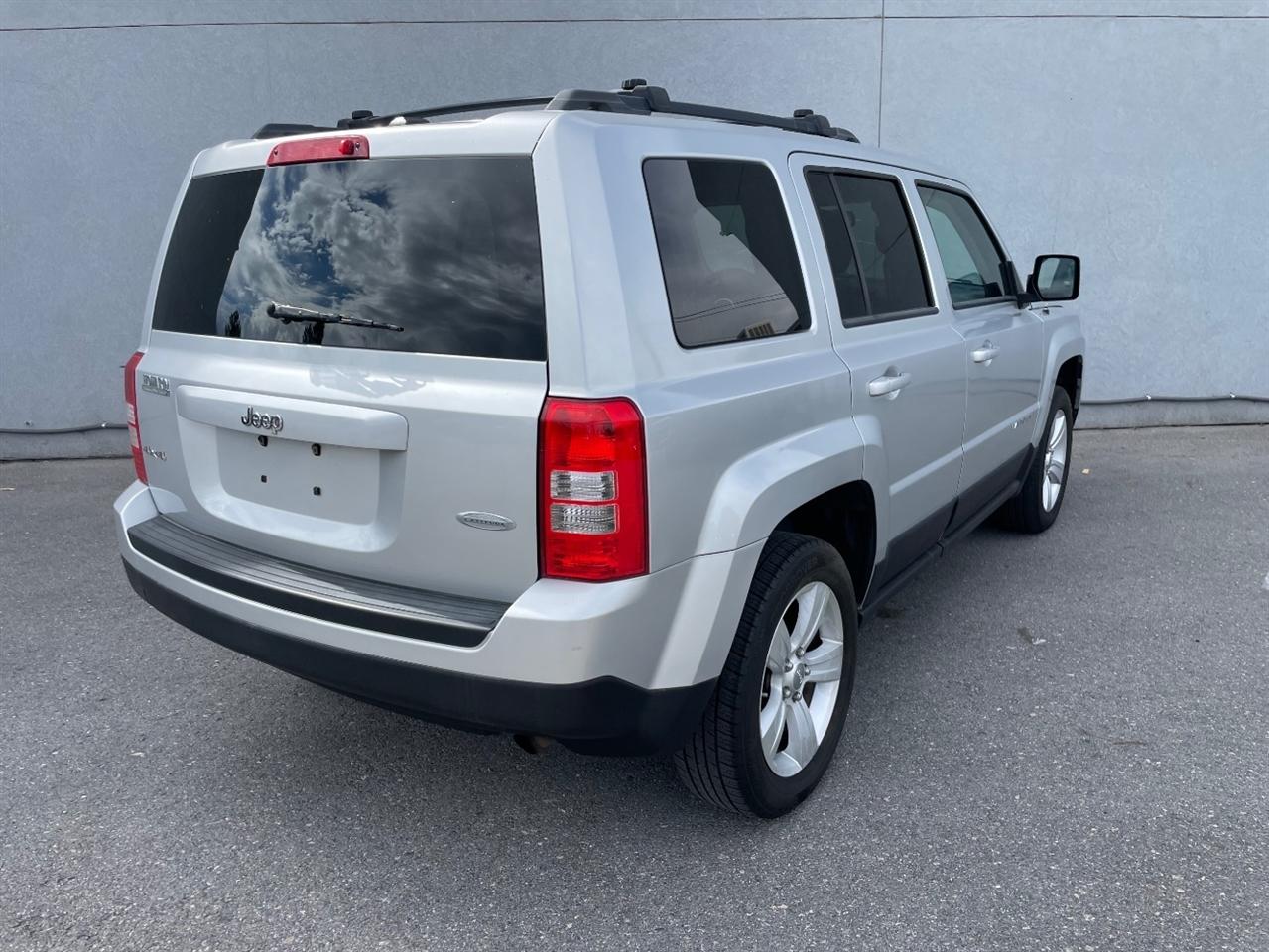 Jeep Patriot  2011