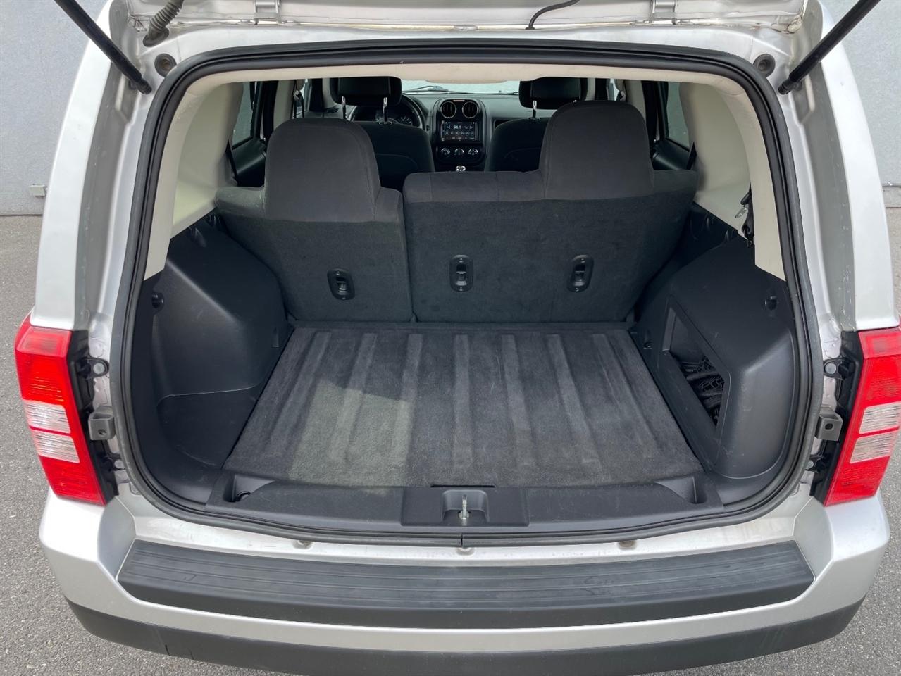 Jeep Patriot  2011