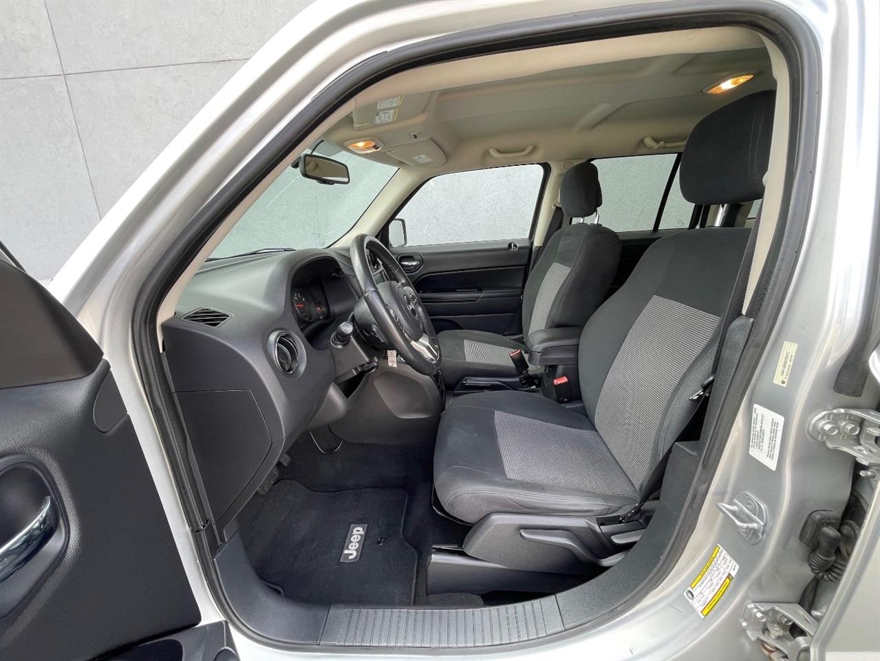 Jeep Patriot  2011