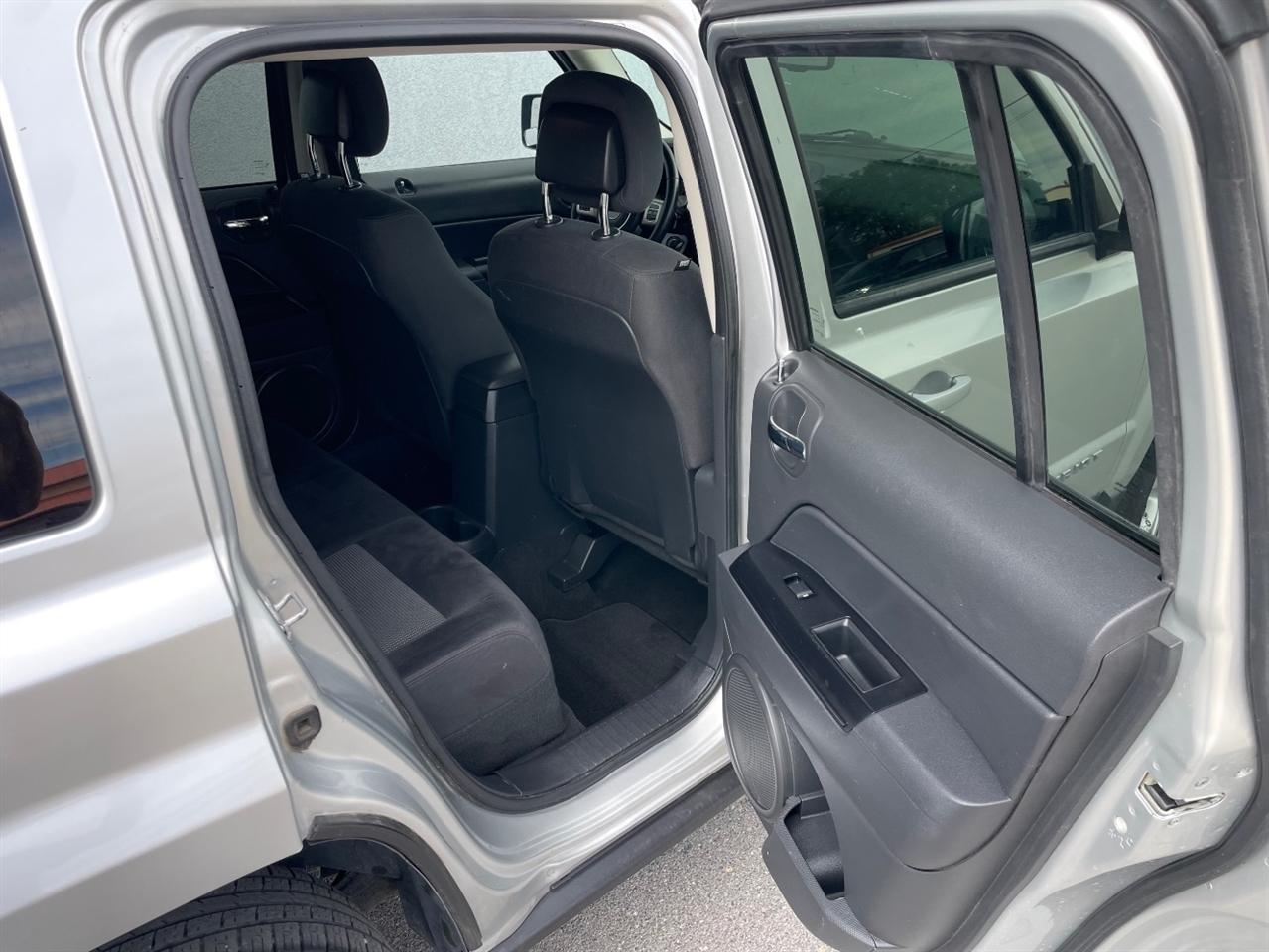 Jeep Patriot  2011