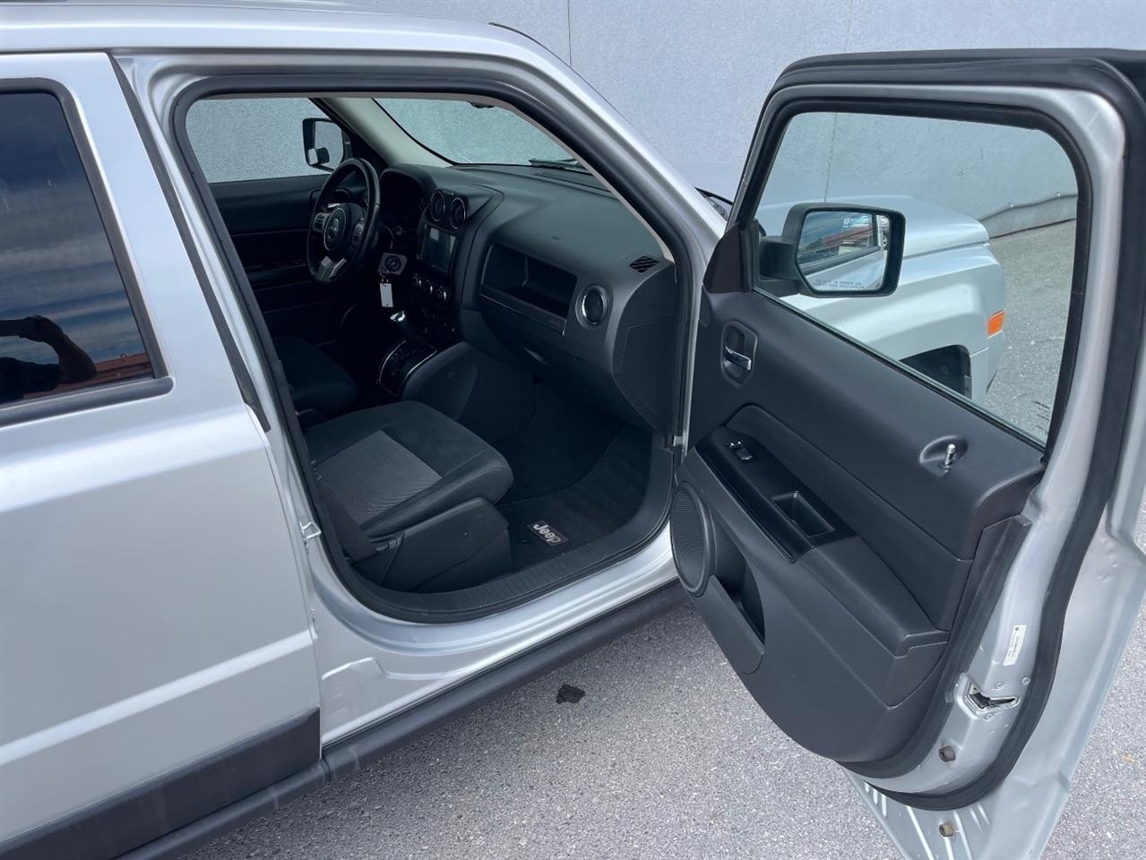 Jeep Patriot  2011