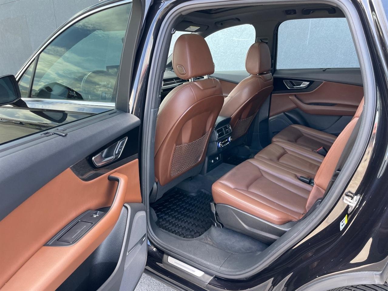 Audi Q7  2019