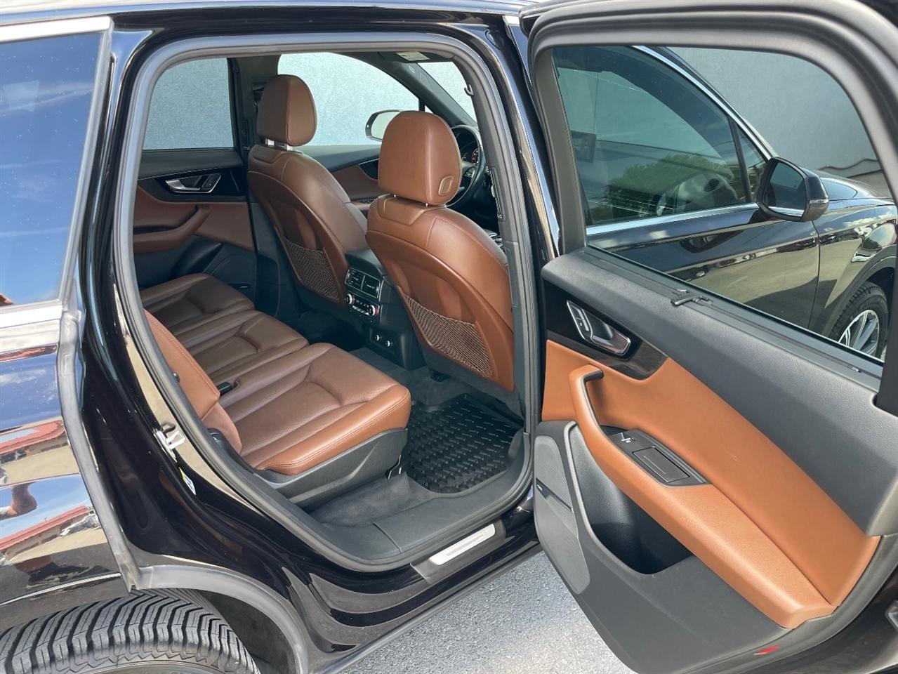 Audi Q7  2019