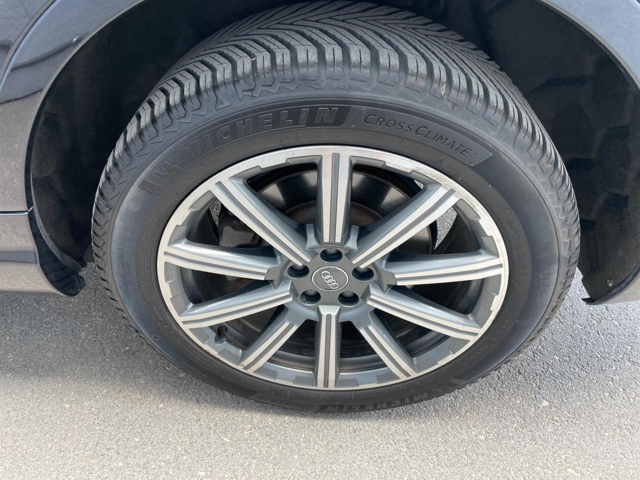 Audi Q7  2019