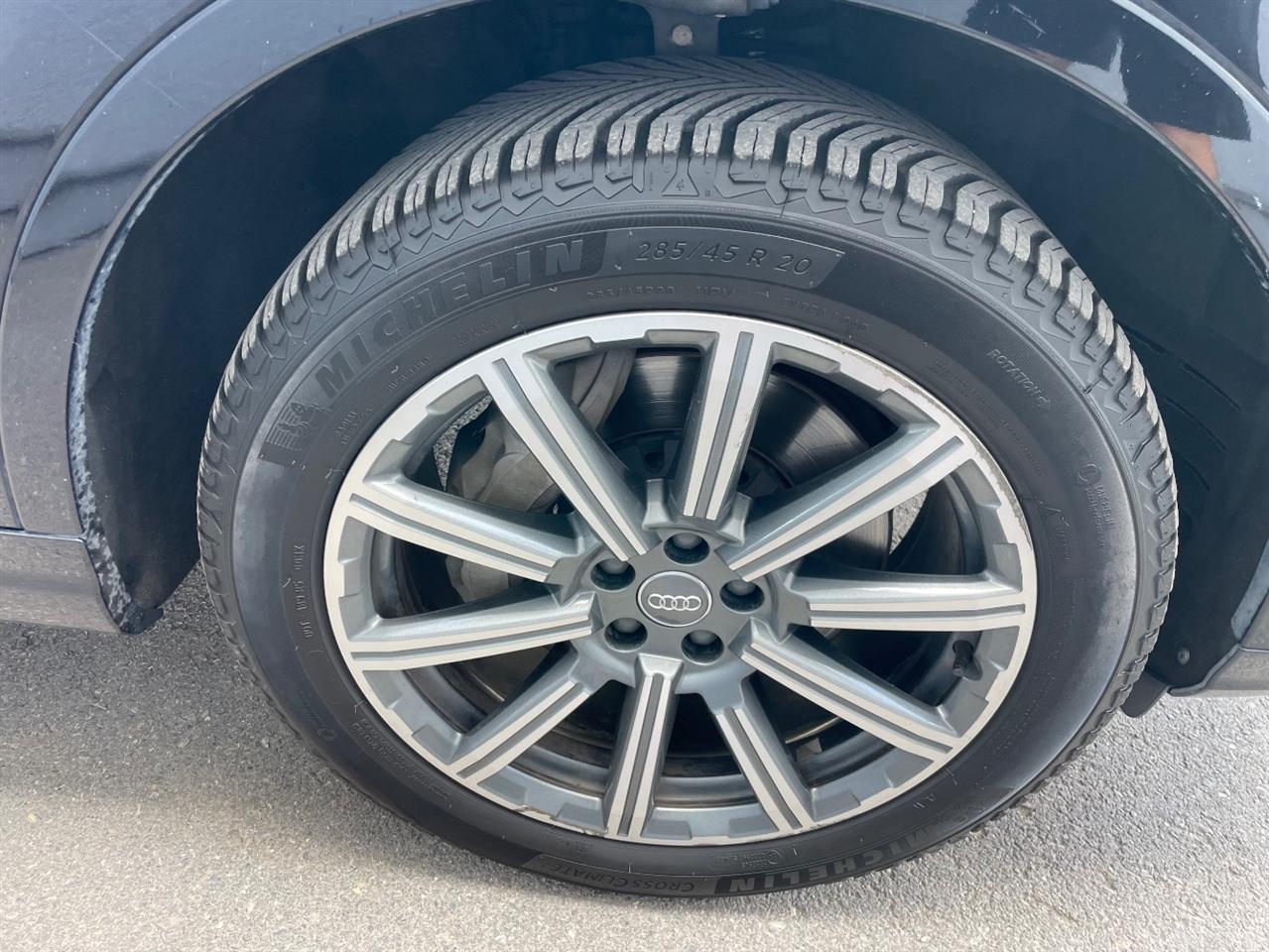 Audi Q7  2019