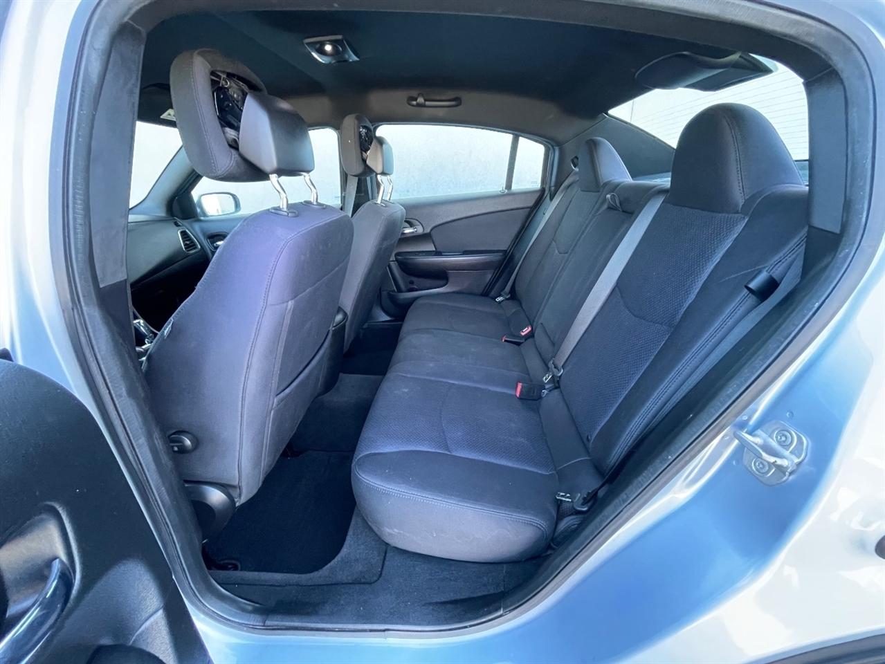 Chrysler 200  2013