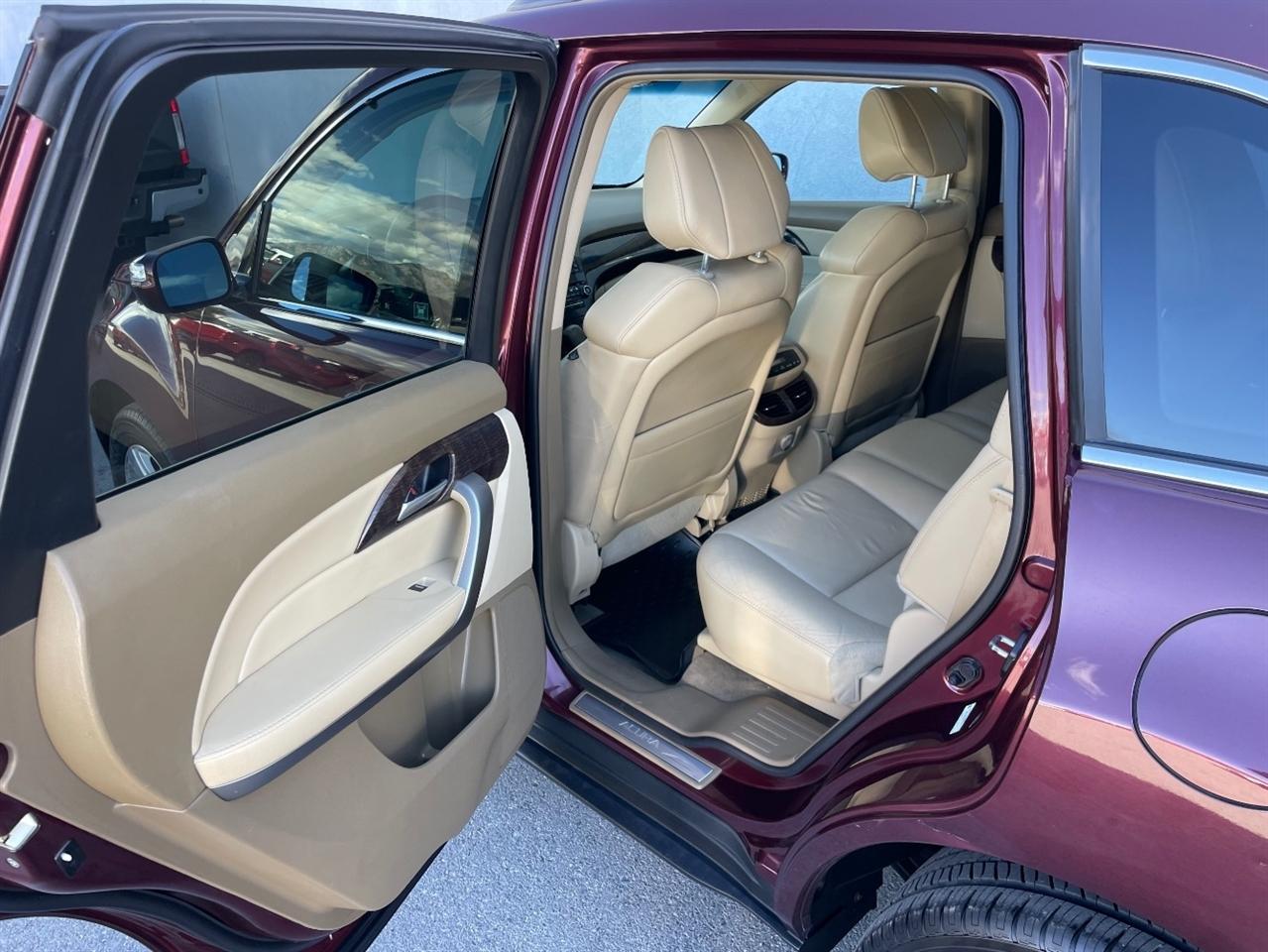 Acura MDX  2012