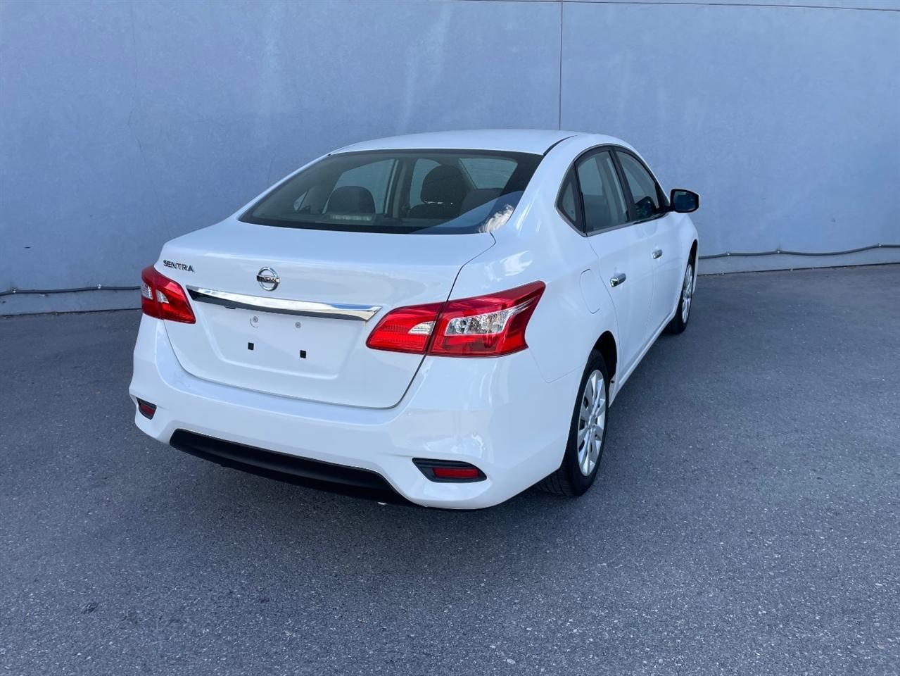 Nissan Sentra  2018