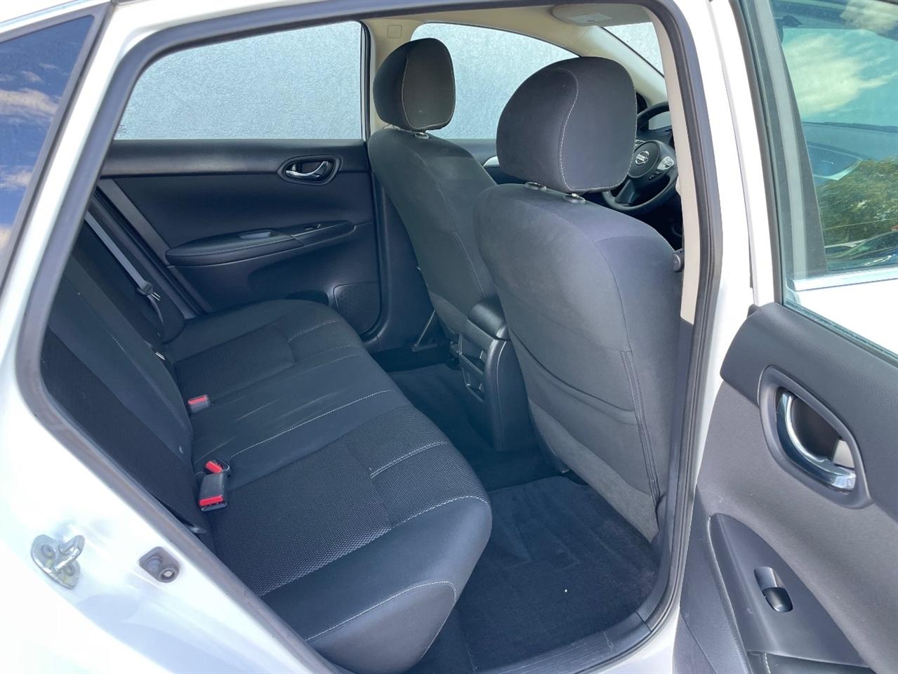 Nissan Sentra  2018