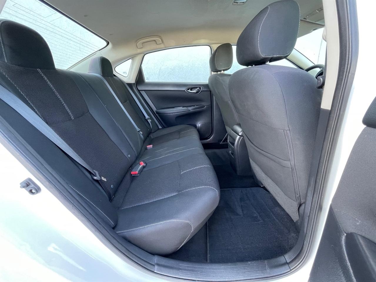 Nissan Sentra  2018
