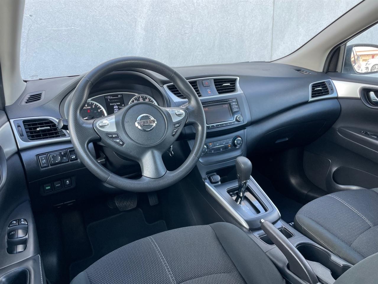 Nissan Sentra  2018