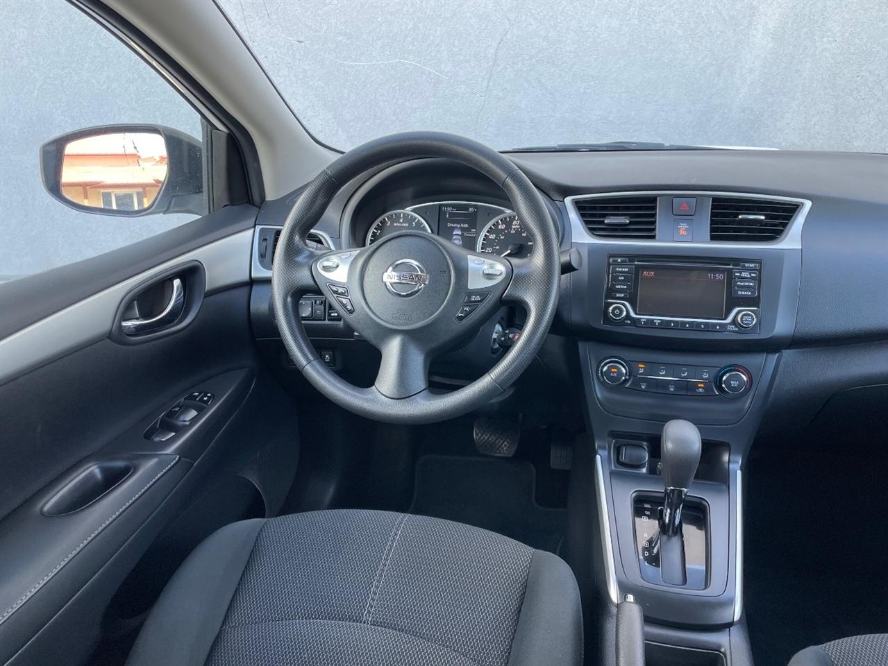 Nissan Sentra  2018