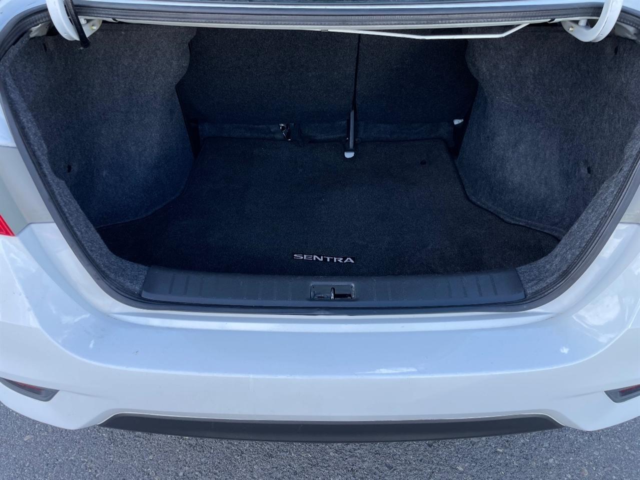 Nissan Sentra  2018