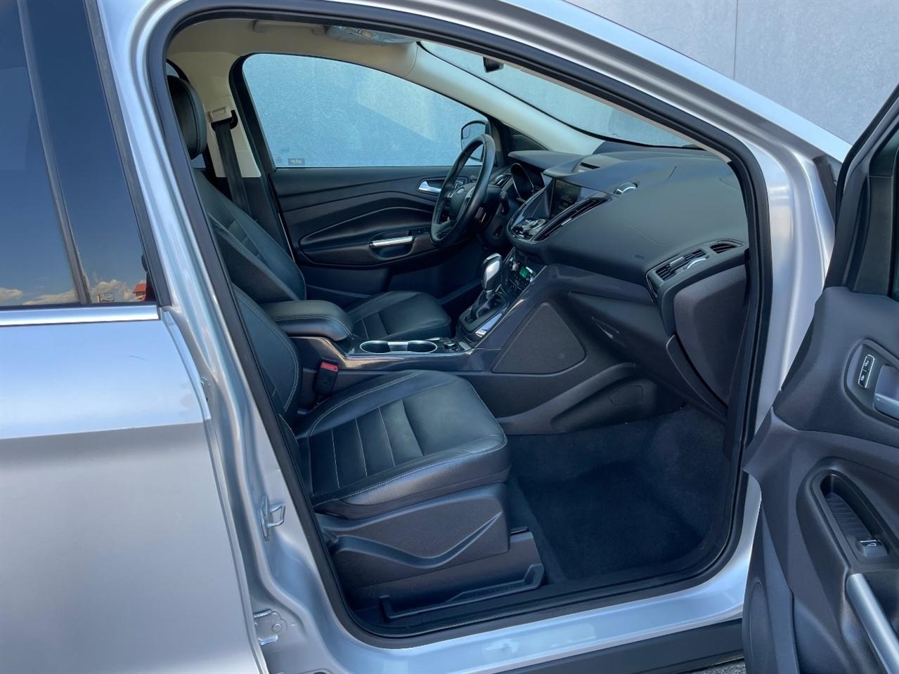 Ford Escape  2014