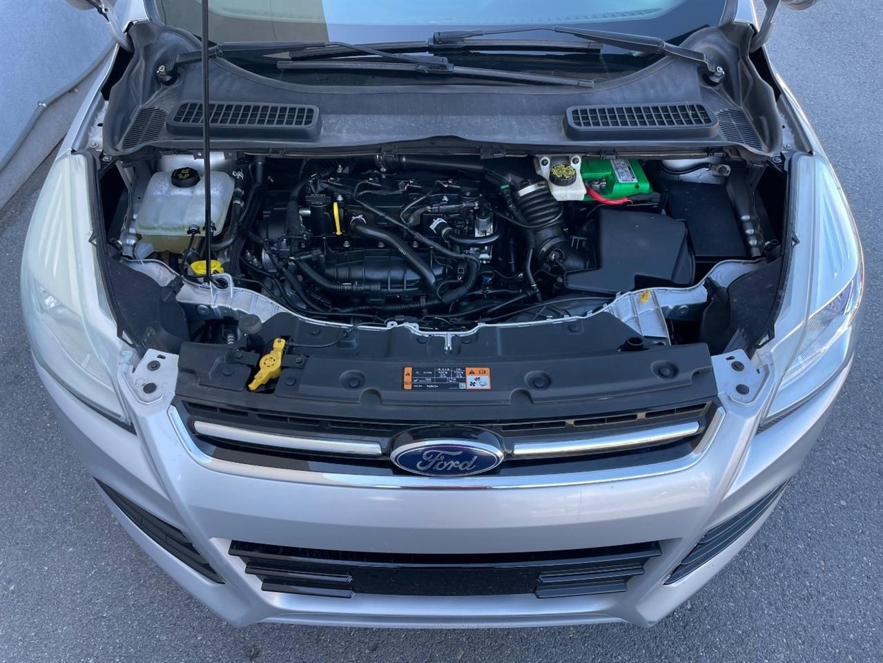Ford Escape  2014