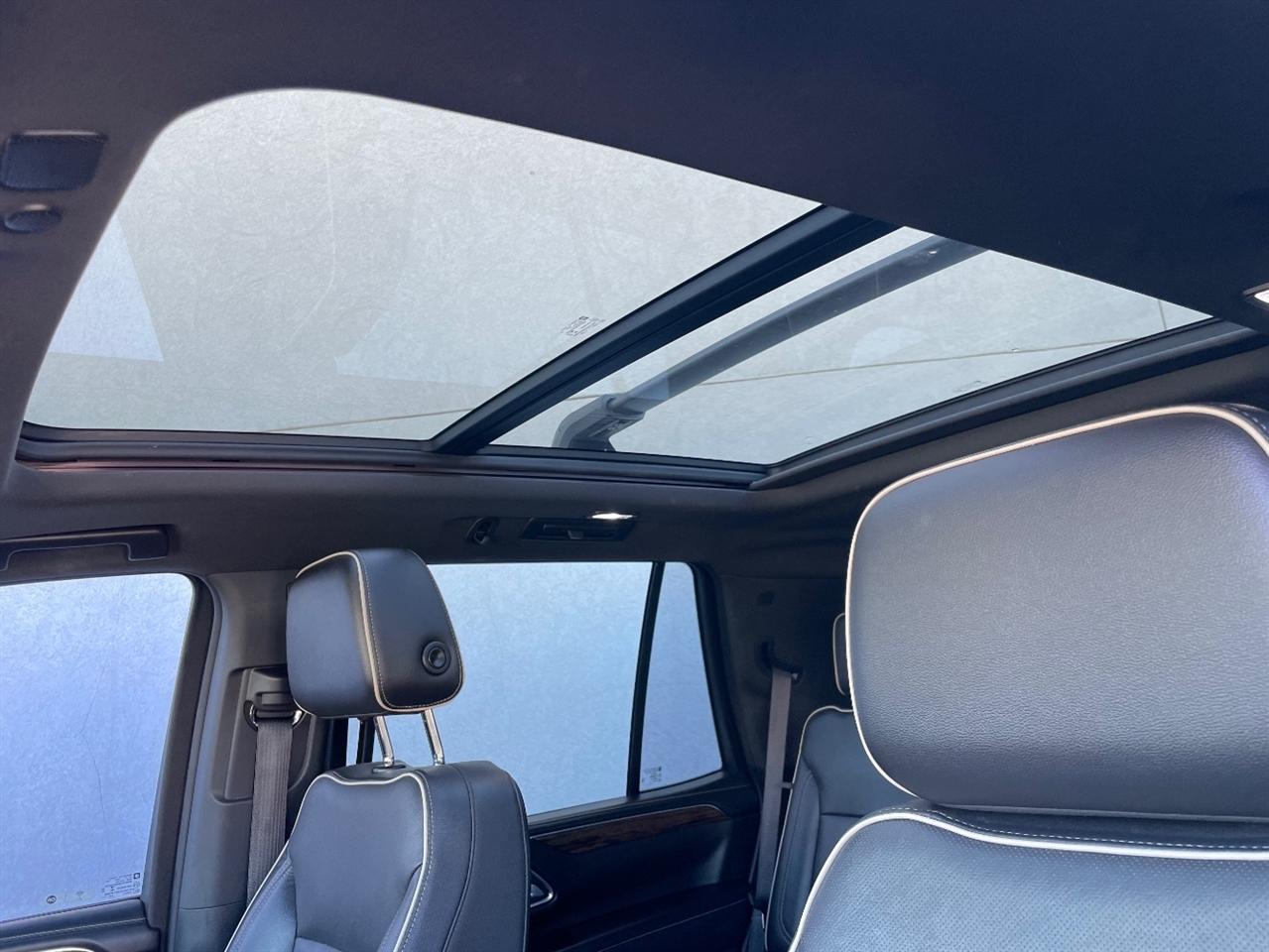Chevrolet Tahoe  2021