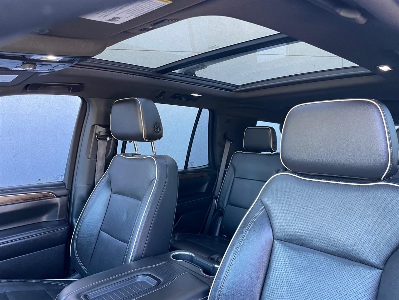 Chevrolet Tahoe  2021
